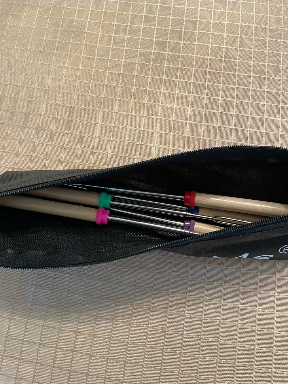 MalloMe Telescoping Roasting Forks Set with Carry Pouch - Multicolor